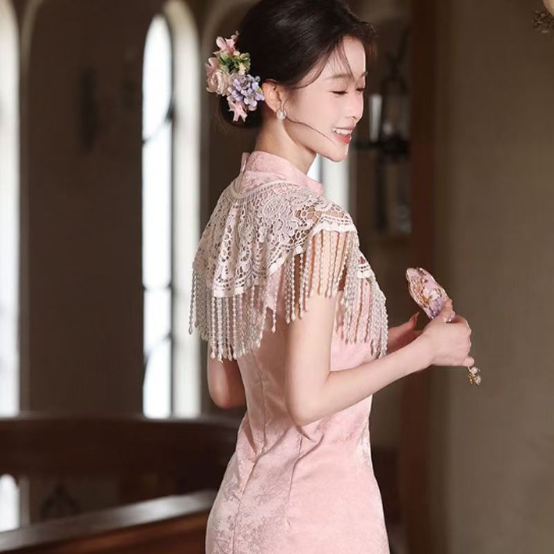 1 Piece of Elegant Beaded Tass - đánh giá và giá Women Formal Wear Photoshoot