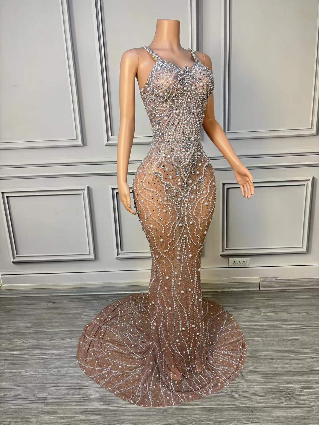 Luxury Pearl Mesh Bodycon Maxi - đánh giá và giá Women Formal Wear Photoshoot